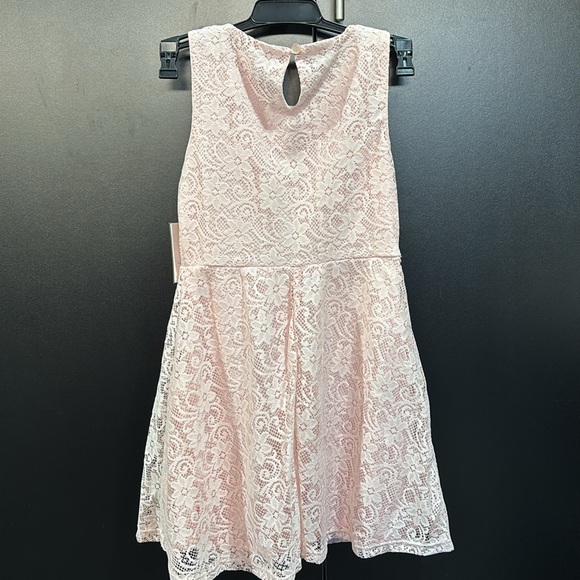 Duchess Lace Overlay, lined, bow front, keyhole button back,sleeveless dress - Picture 4 of 8